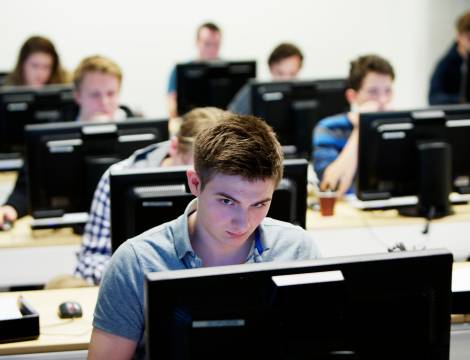 Psykologiske tester under sesjon i Oslo Psychological tests during compulsory military service in Oslo 