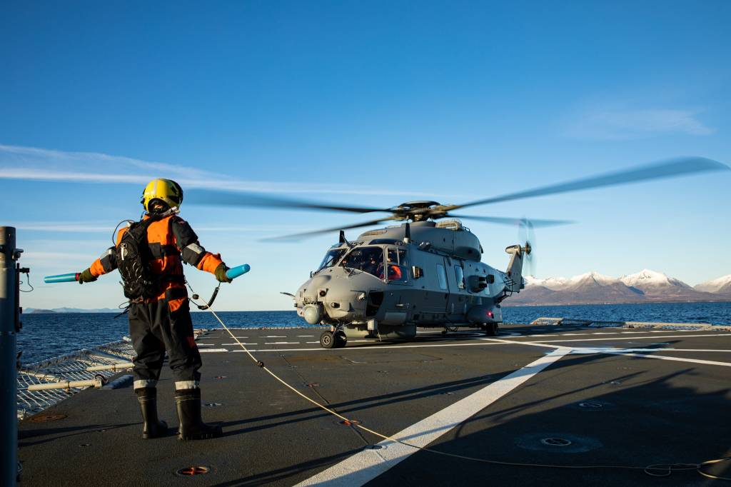 Det nye fregatt helikopteret NH90 om bord på Fridtjof Nansen.
