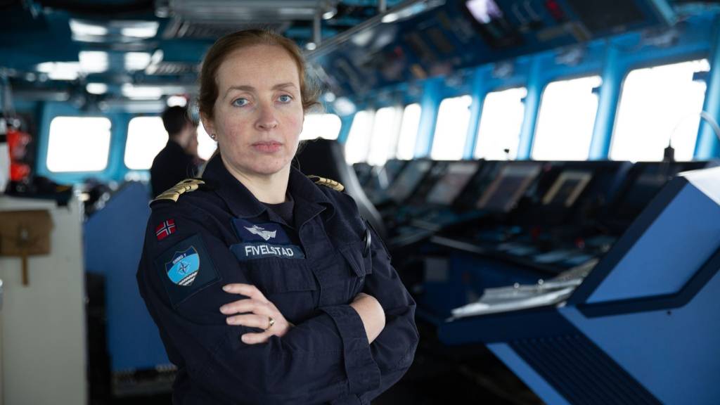 Skipssjef på KNM Otto Sverdrup, kommandørkaptein Iris Fivelstad.
