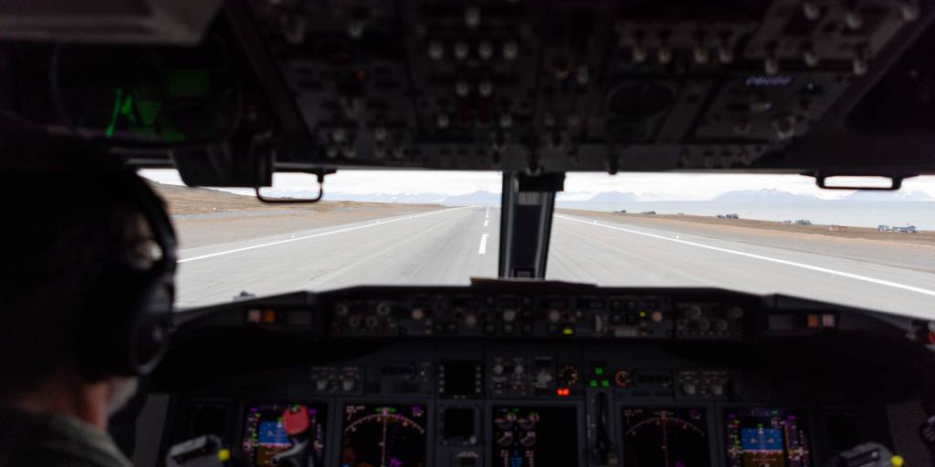 (U)-3300_2025_119_087