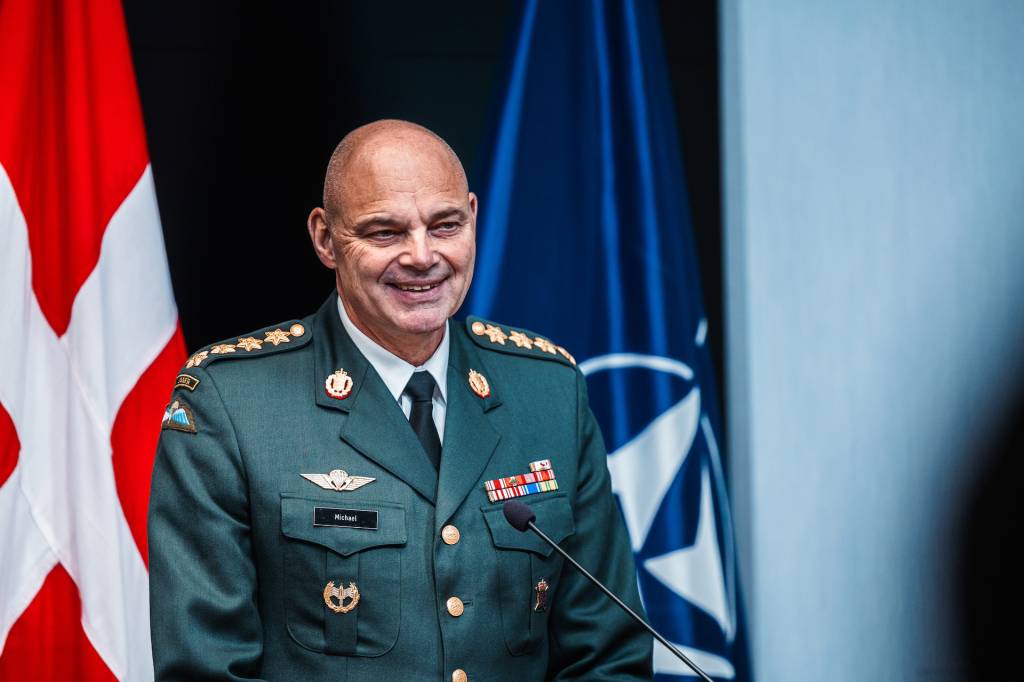 20251205_FLYKTMAN_OFFICIALCEREMONY_ART_0217