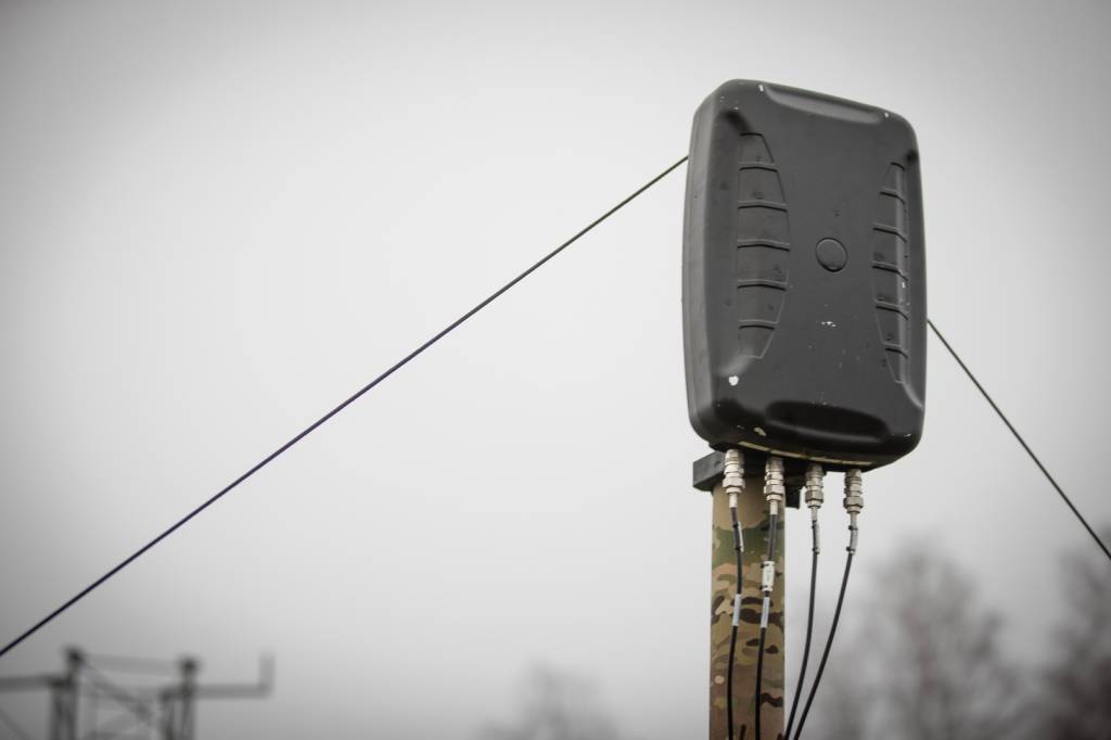 Team 5G inviterte behovseiere og beslutningstakere til demonstrasjon av anvendt 5G-teknologi i felt, og dialog rundt fremtidige behov, roller og finansiering av kapabiliteten på Jørstadmoen, 13. november 2024.