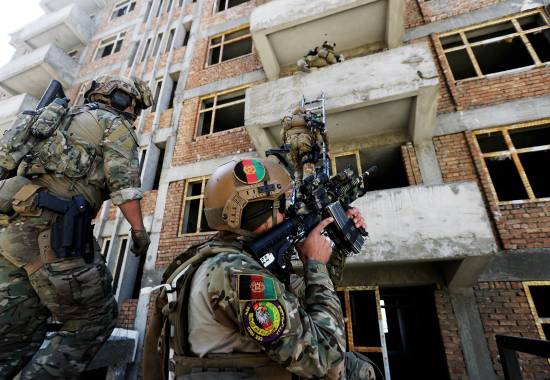 Afghansk spesial politi Crisis Response Unit 222 (CRU222) blir trent og monitorert av Marinejegerkommandoen i Kabul, Afghanistan