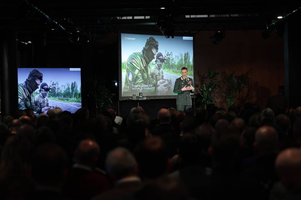General Eirik Kristoffersen under Lanseringen av Forsvarets KI-senter