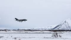 En norsk DA-20 lander på Andøya under øvelse Cold Response 2020.