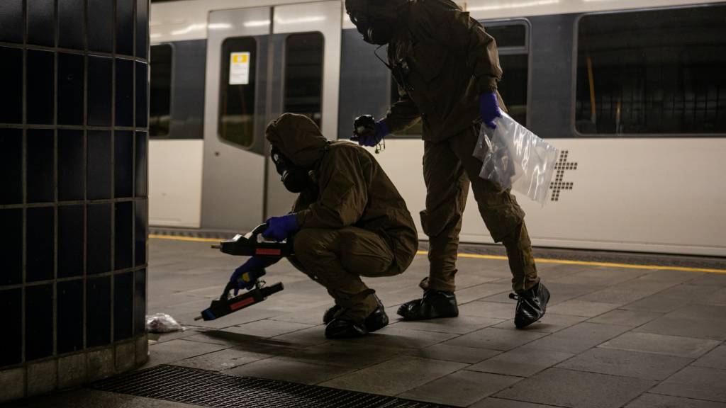 Forsvarets CBRN kapasiteter trener sammen med sivile nødetater i Oslo. For å trene samvirke og løse oppdrag i nye miljøer.