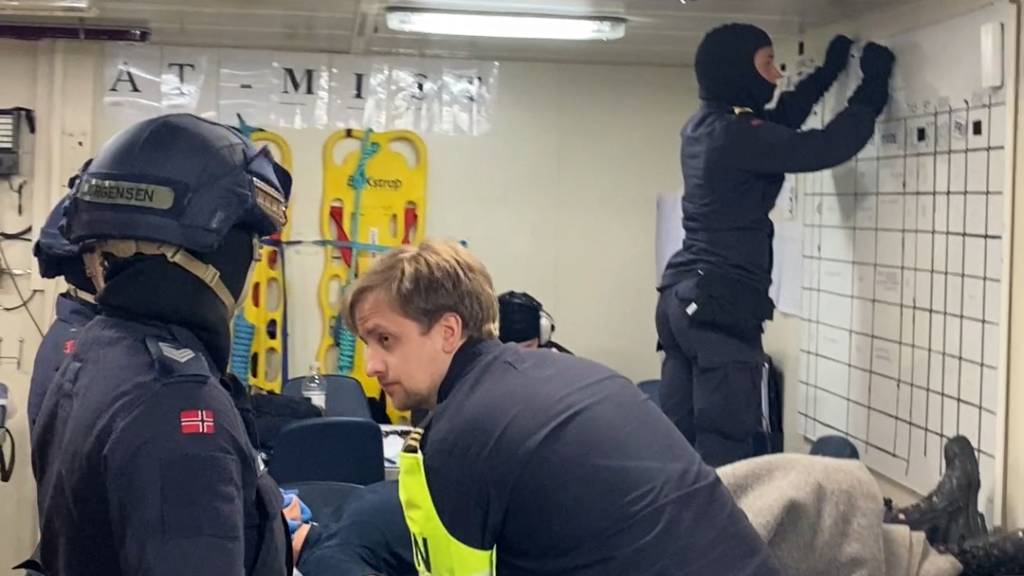 IMG_5777.MOV.00_00_04_27_new