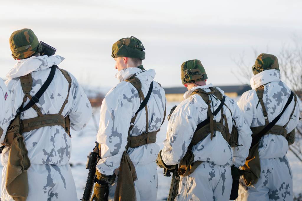 Soldater i ny uniform ved Jegerbataljonen GSV.