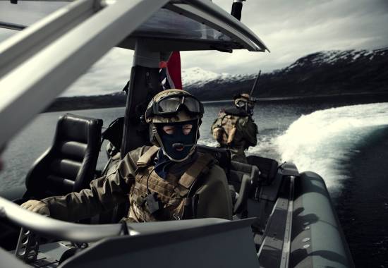 Spesialbåtoperatører fra Marinejegerkommandoen trener under en øvelse i Ramsund / 
Boatoperators from  the Norwegian Navy Special Operations Command during an exercise in nothern Norway 