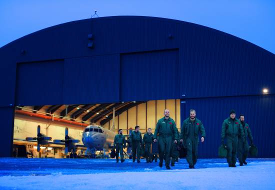 Mannskapet på Orion P3 på Andøya flystasjon / The crew of a norwegian Orion plane