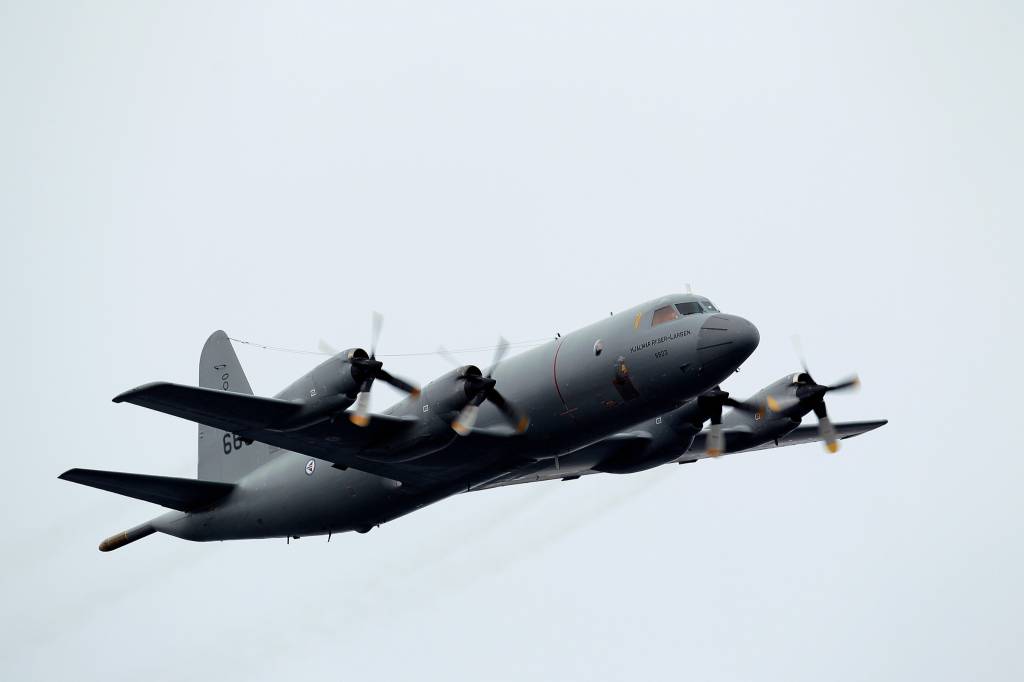 Et norsk P-3C Orion under vinterøvelsen Cold Response 2016 7 A Norwegian P-3C Orion aircraft during winter exercise Cold Response 2016