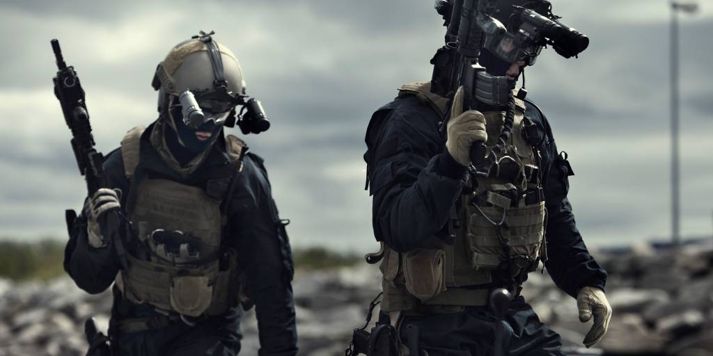 Marinejegere trener under en øvelse i Ramsund /
Operators from  the Norwegian Navy Special Operations Command during an exercise in northern Norway