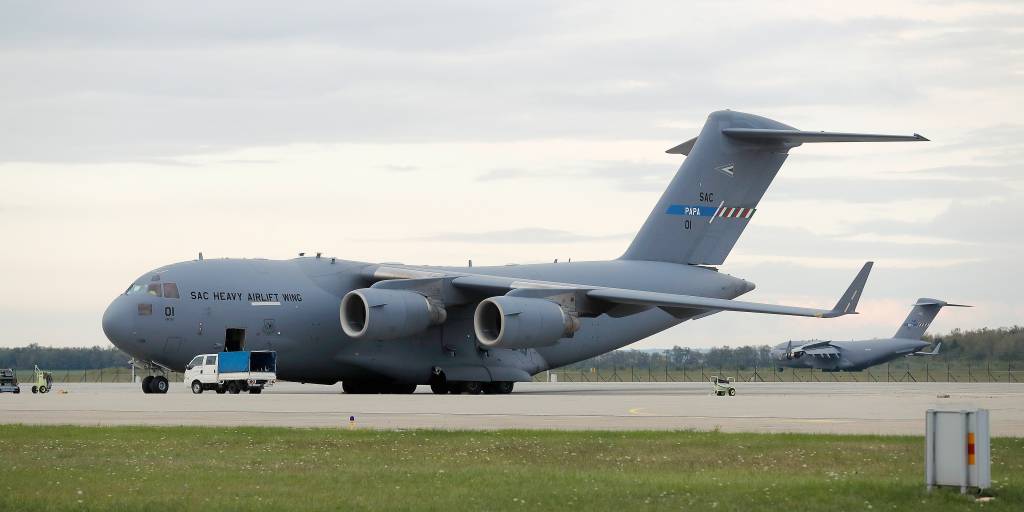 Et Boeing C-17 Globemaster III fly fra Strategic Airlift Capability (SAC) på Pápa flyplass i Ungarn