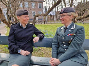 Ingrid og Kari 1.jpg