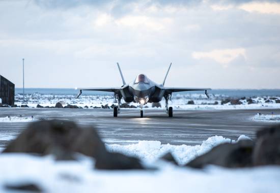 F-35 tar av fra Keflavik International Airport under IAP 2020.
