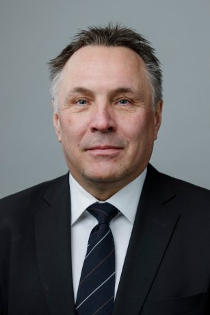 The Norwegian Minister of Defence, Tore O. Sandvik.