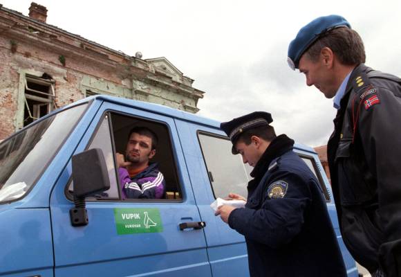 norsk politimann i fn tjeneste i vukovar øst slavonia