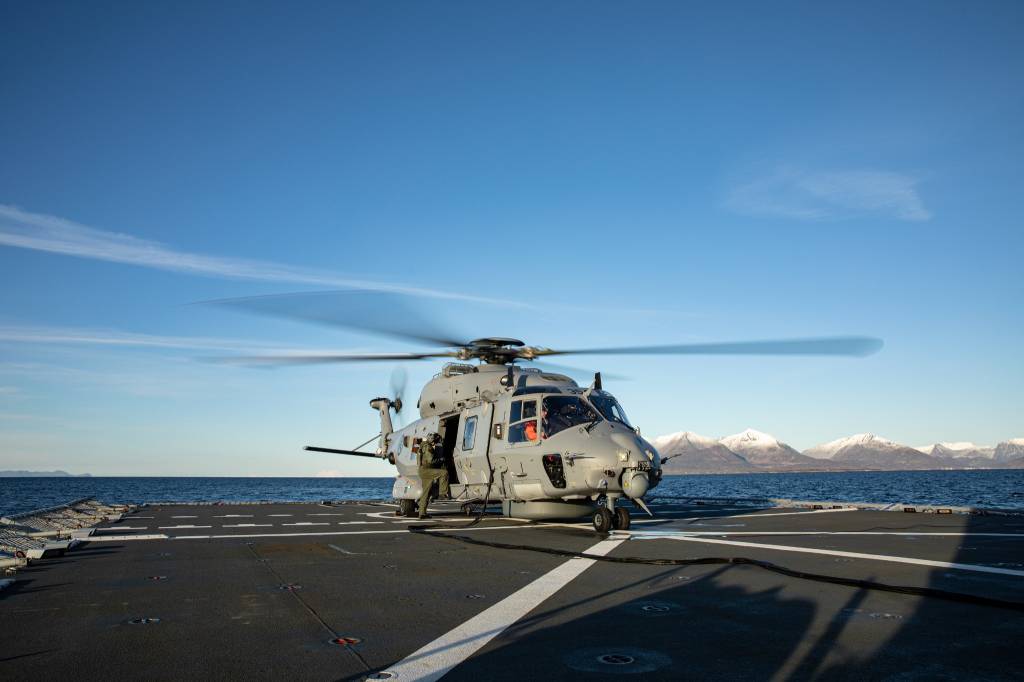 Det nye fregatt helikopteret NH90 om bord på Fridtjof Nansen.