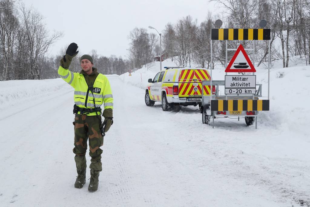 Militærpoliti (MP) fra BrigN under vinter øvelsen Cold Response 2020