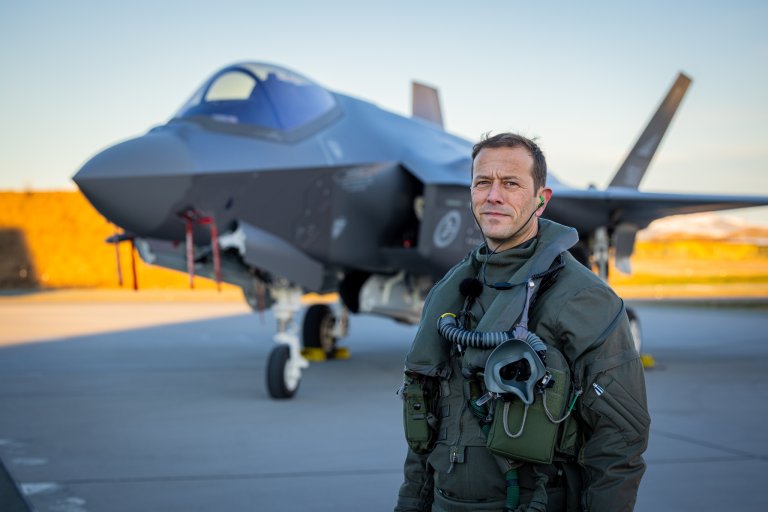 Sjefen for den norske styrken i Polen, oberstløytnant Morten Hanche. Her ved en tidligere anledning på Ørland flystasjon. Foto: Ole Andreas Vekve, Forsvaret