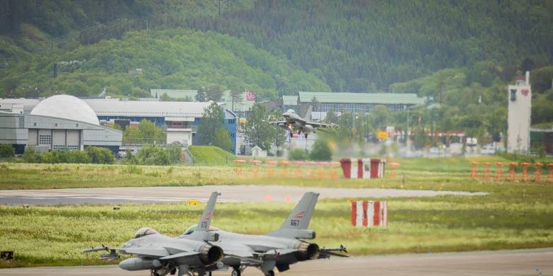 20210615OAV_ACE_F-16_17278_export