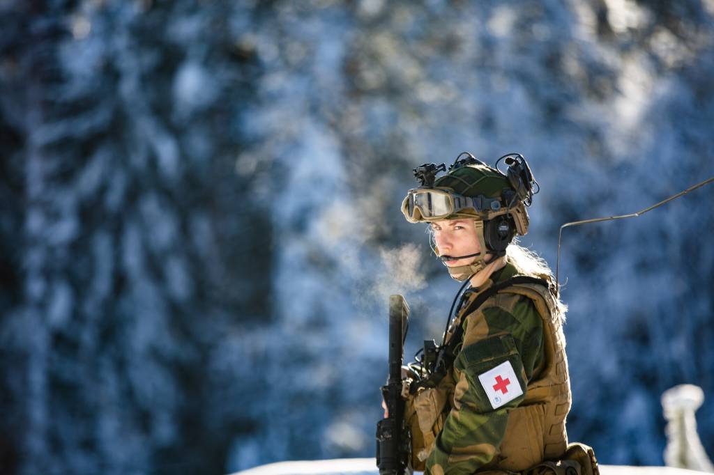 Sanitetsøvelse på Rena, sammen med personell fra politiet, forsvarets sanitet og Hæren.
