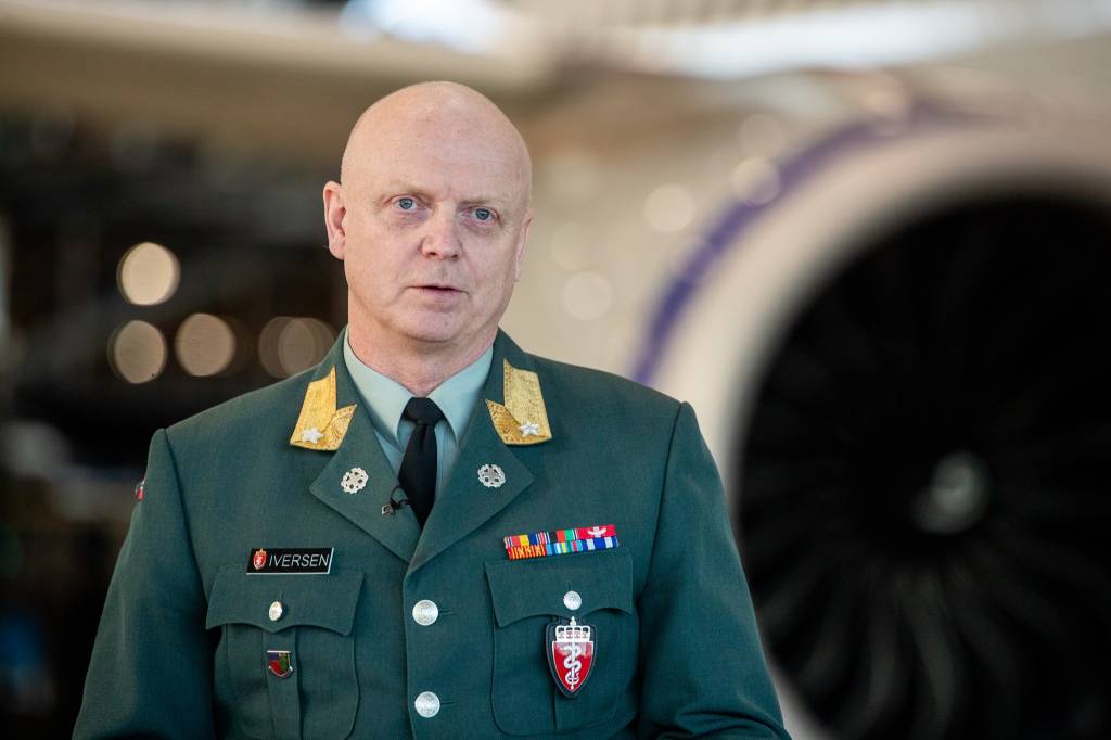 Forsvaret signerte 4. mars 2024 ny avtale med SAS om strategisk luftevakuering. Med avtalen sikres fortsatt kapasitet for strategisk luftevakuering, når flytypen Boeing 737 skal fases ut i 2025.