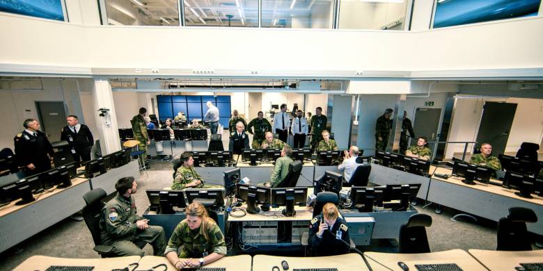 Fra operasjonsrommet på Forsvarets Operative Hovedkvarter på Reitan / The Joint Operation Center in the north of Norway