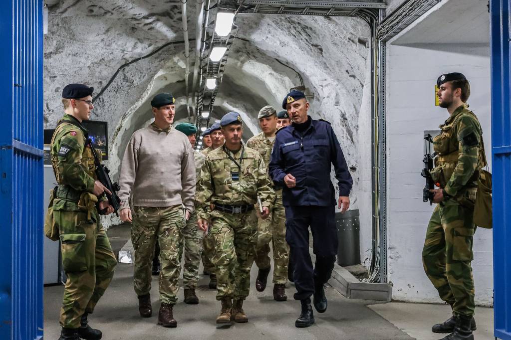 Major General Thomas Bateman, visited Norwegian Joint Headquarters (NJHQ) and Commander NJHQ Vice Admiral Rune Andersen