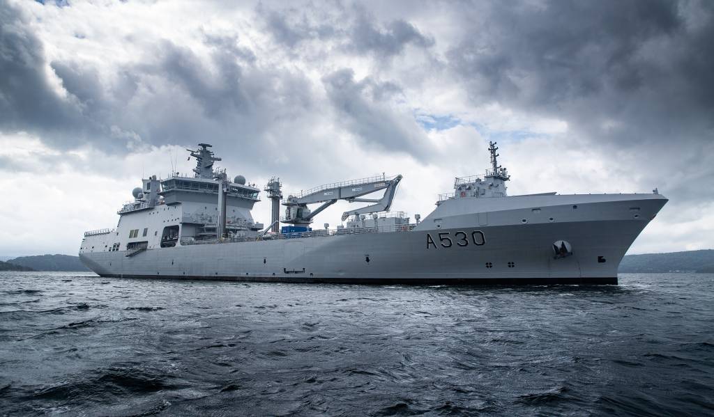 Mann over bord-båt (MOB) båt tilhørende KNM Maud i Oslofjorden på vei til Revierkaia