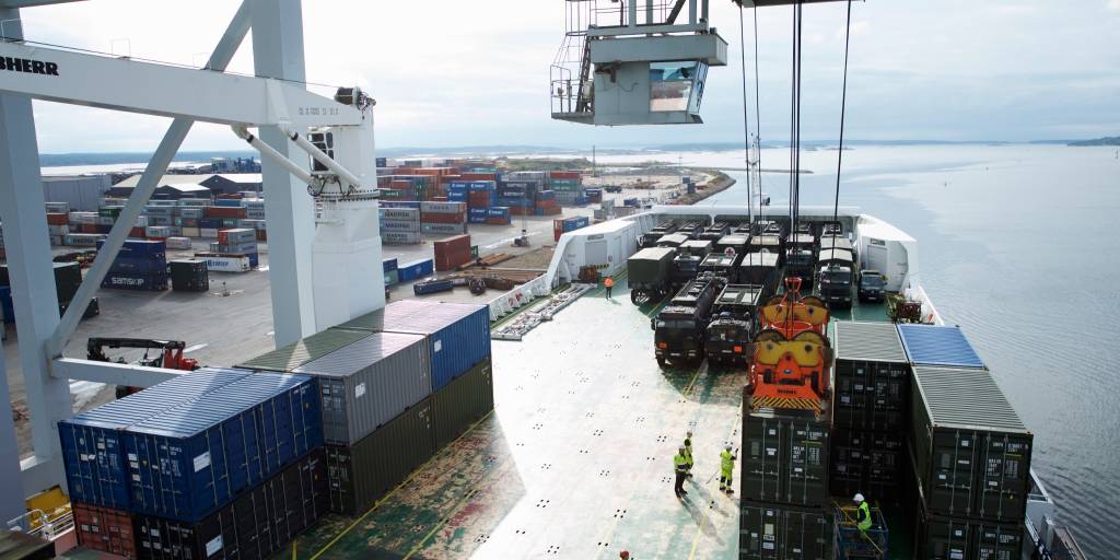 Nato-materiell ankommer Norge før øvelse Trident Juncture 2018