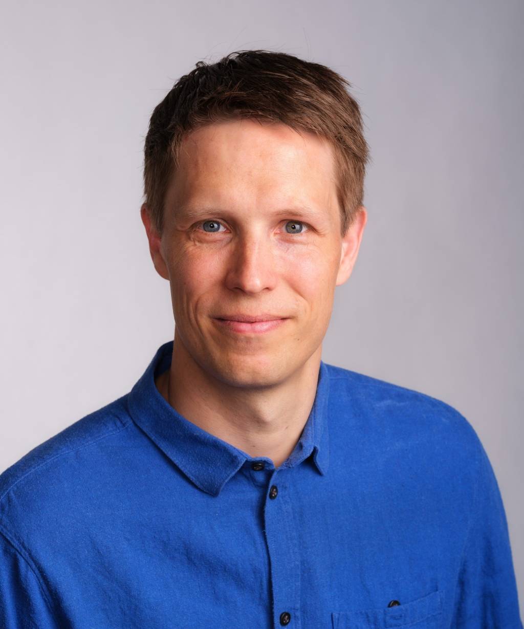 Hiim, Henrik6