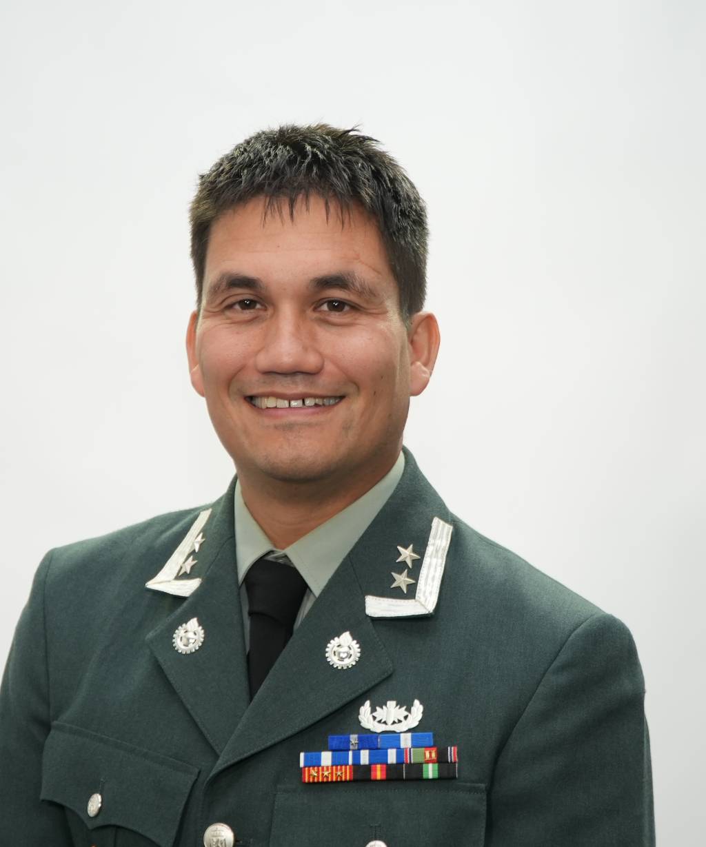 DSC01003_Aleksander Chareonch