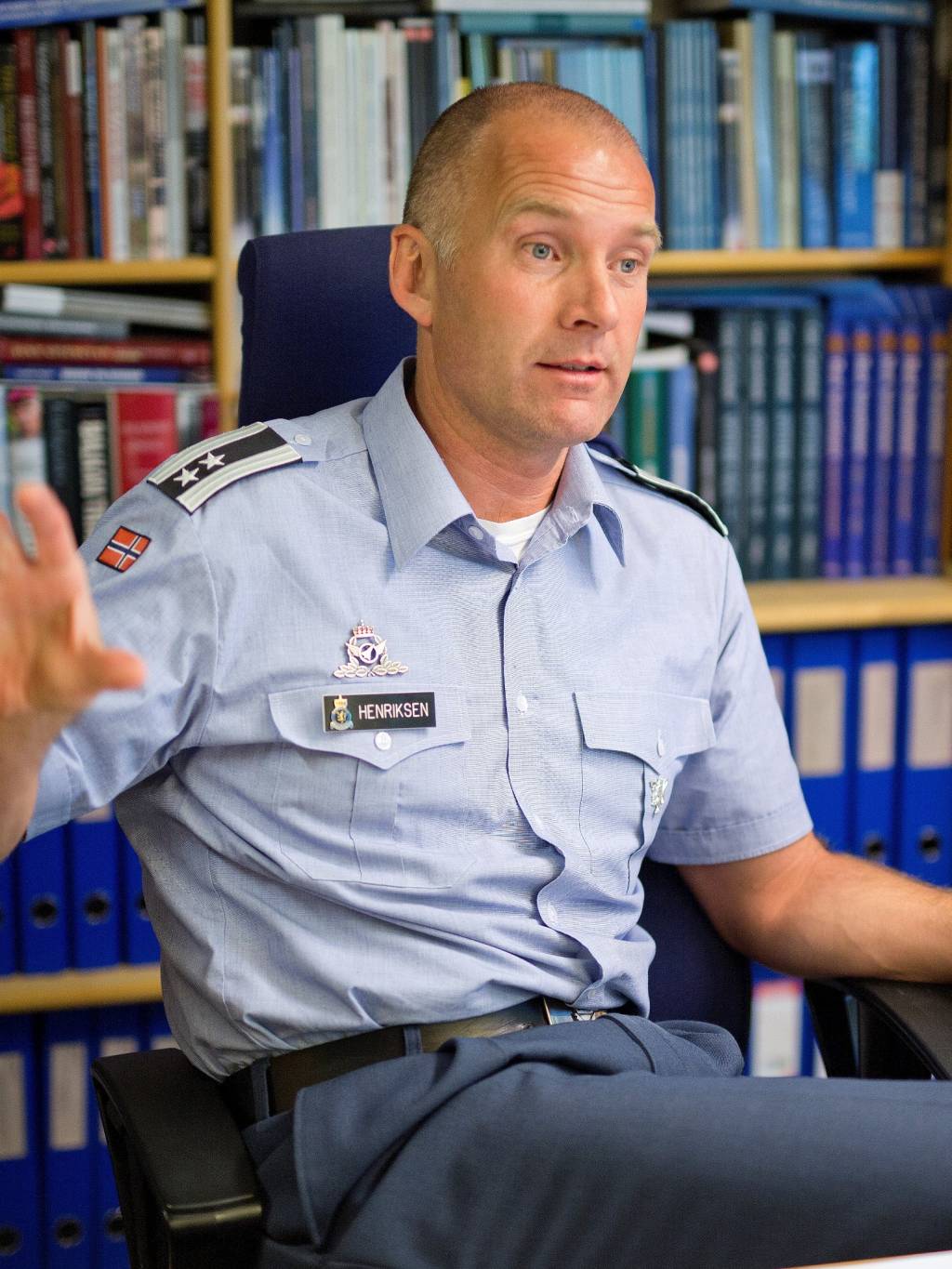 Oberstløytnant Dag Henriksen ved Luftkrigsskolen i Trondheim./Lieutenant Colonel Dag Henriksen at the Air Force Academy in Trondheim.