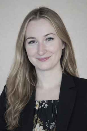 Synne Enstrøm, senioringeniør / faglig leder kjemikalier i Forsvarsmateriell Luftkapasiteter