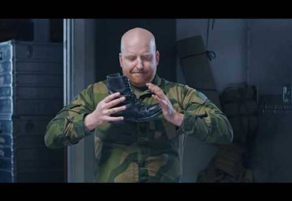 Vedlikehold av lærstøvlene M77_Thumbnail