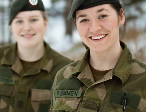 Vernepliktige soldater på FOH