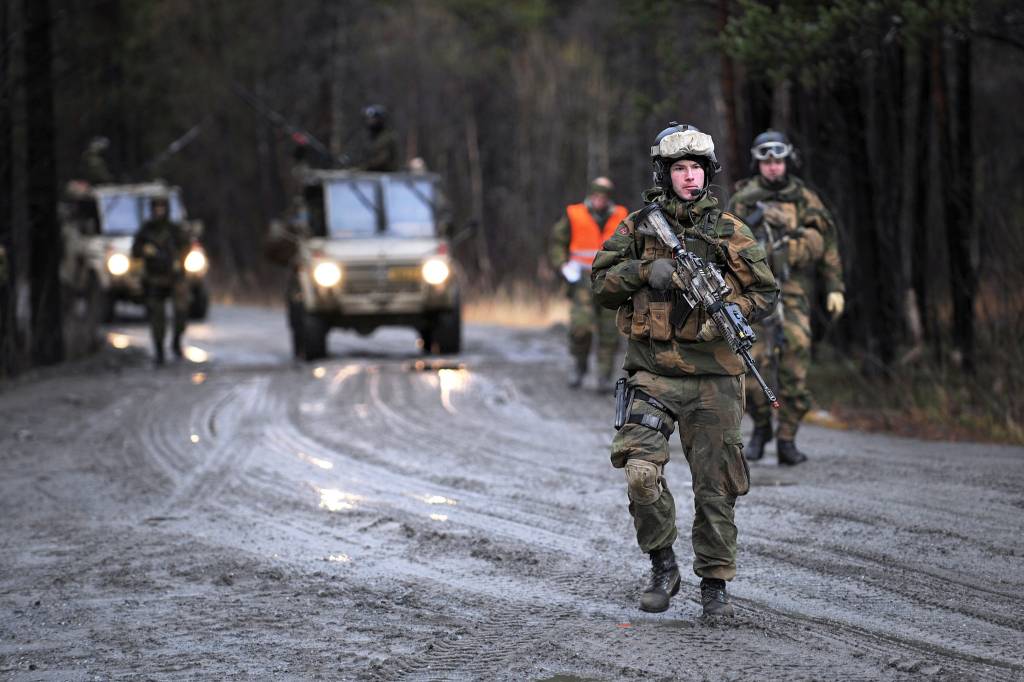 luftforsvaret-force-protection-vaktsoldat