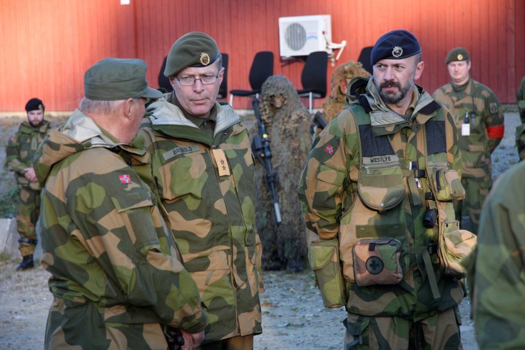 Generalinspektør Bernt I. F. Brovold på øvelse i Agder og Rogaland heimevernsdistrikt 08 høsten 2008.