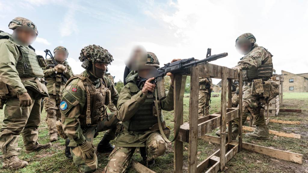 20241017-SA-2042-SA108159-Edit-2