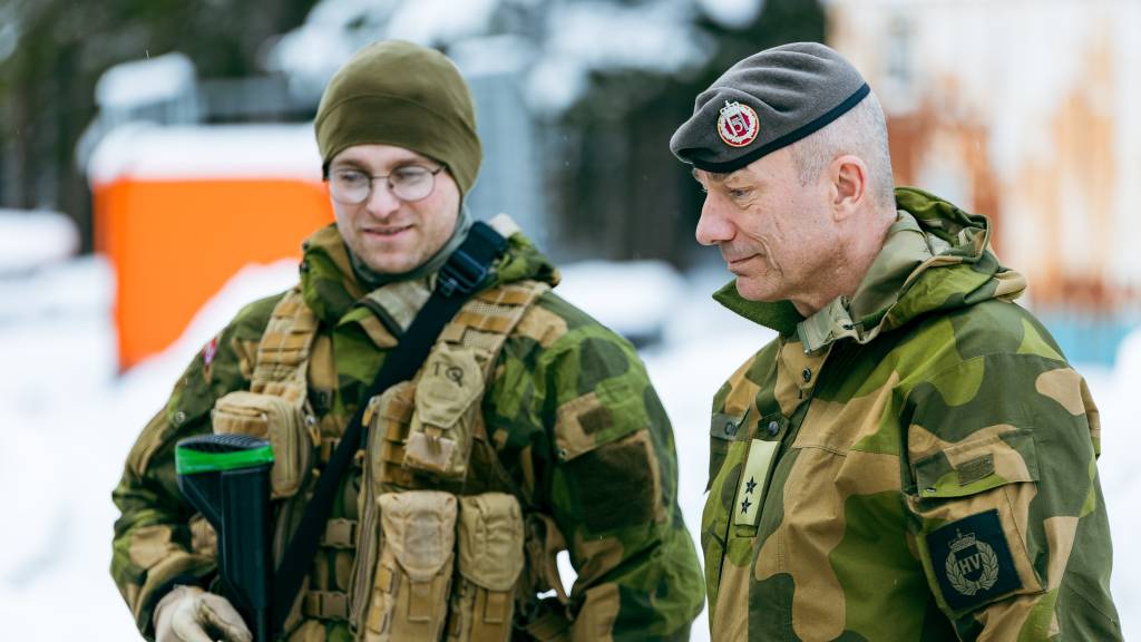 hv16-sjef-hv-besok-lsn-04