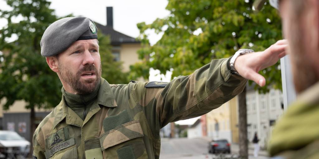 PIO Eskil Sivertsen under en heimevernsøvelse i Drøbak.