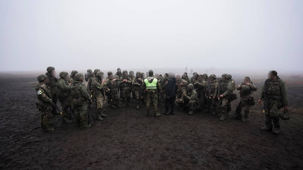 20241015-SA-1686-SA905156-Edit-2