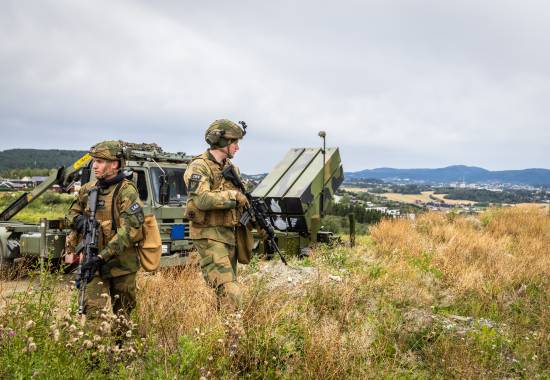Innsatsstyrke Rype fra Trøndelag Heimevernsdistrikt 12 støtter Luftvernbataljonen med styrkebeskyttelse under øvelse Nidaros Shield.