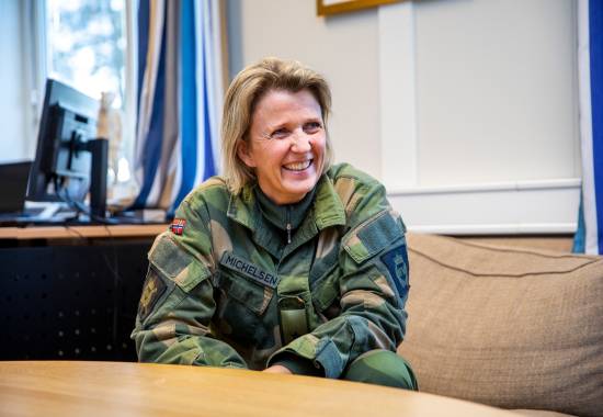 Ny sjef HV, Elisabeth Michelsen