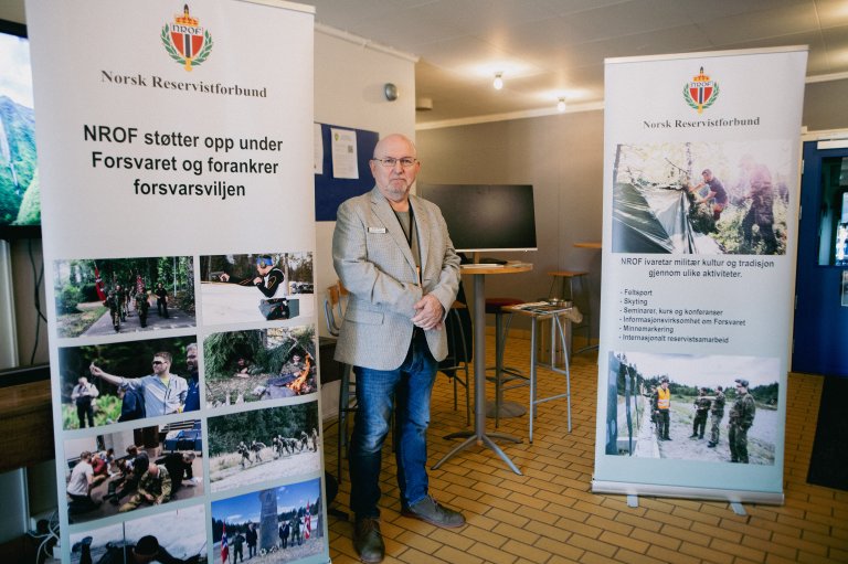 20250322_1006_HV-08 Øvelse Jøssing 2025_Avtakking av soldater_3542.jpg