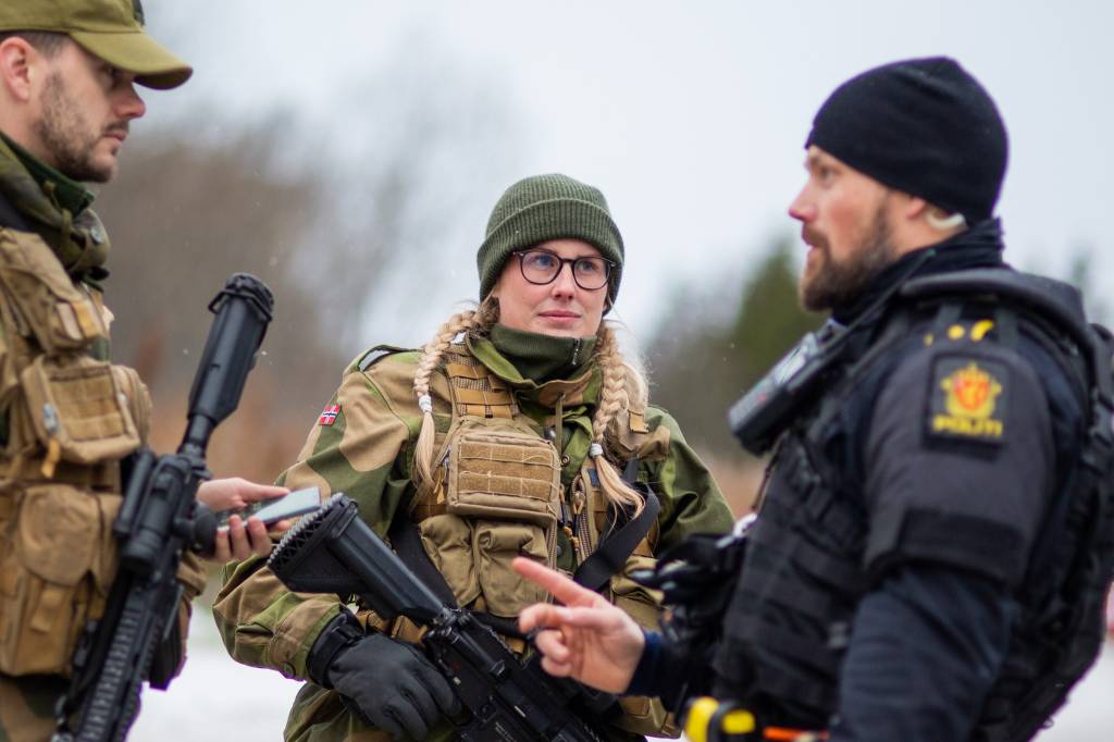Heimevernet (HV-16) overtar et objektsikringsoppdrag fra Politiet i Tromsø.