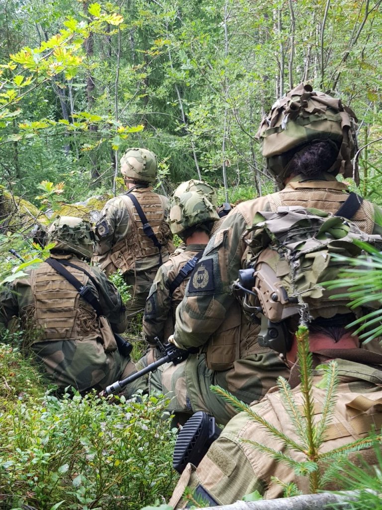 2021-2 Laget klar til innbrudd i Bosniariggen.jpg