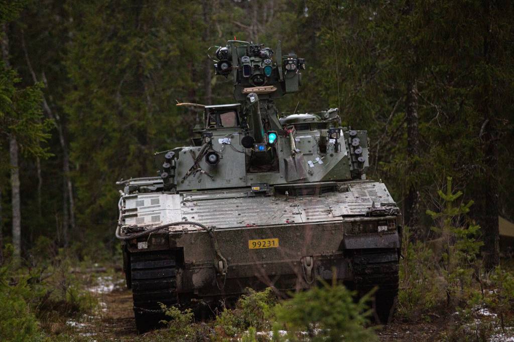 Porsanger bataljons Panseroppklaringstropp med CV90 kampvogner