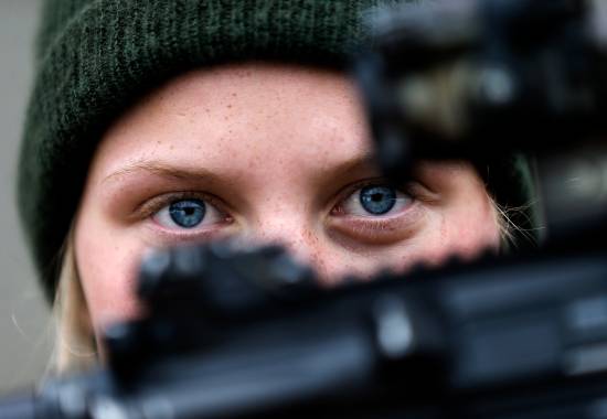 Skytetrening for Jegertroppen ved Forsvarets spesialkommendo / Shoot training for hunter squad at the Norwegian Army Special Operation Command